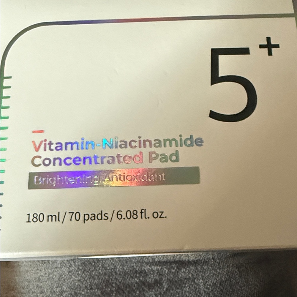 NWT Korean Skincare Numbuzin Vitamin Niacinamide Concentrated Pads - 70 pads - Picture 4 of 6
